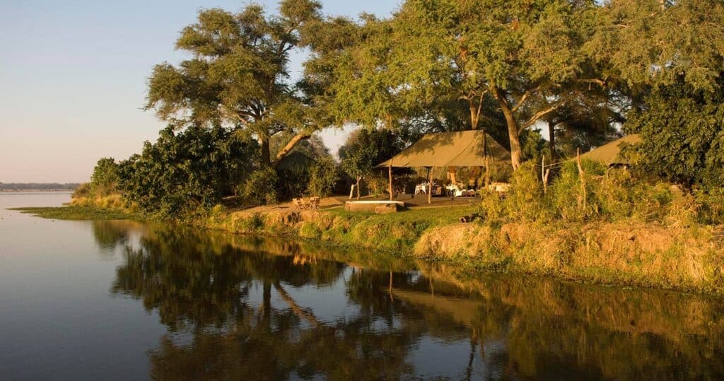 Chongwe river camp on the banks of the Zambezi river