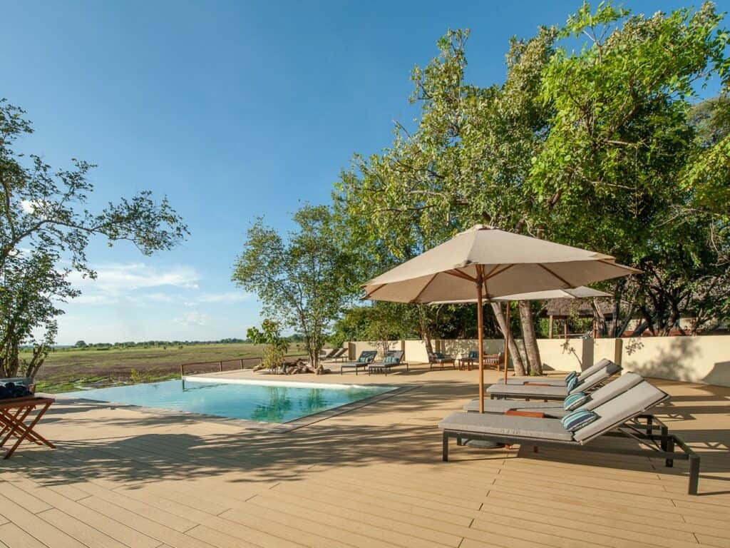 Kafunta River Lodge pool